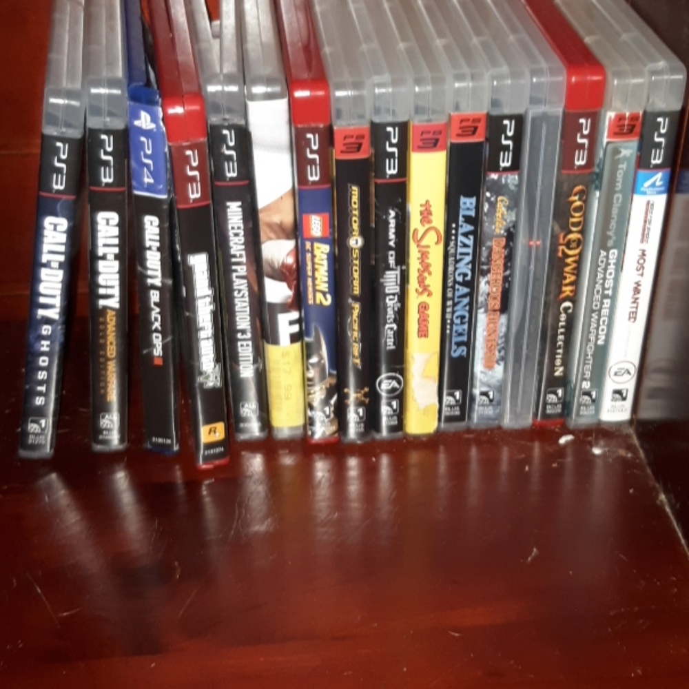 Ps 3 games 16 ps3 games $10 a game or 70 for all